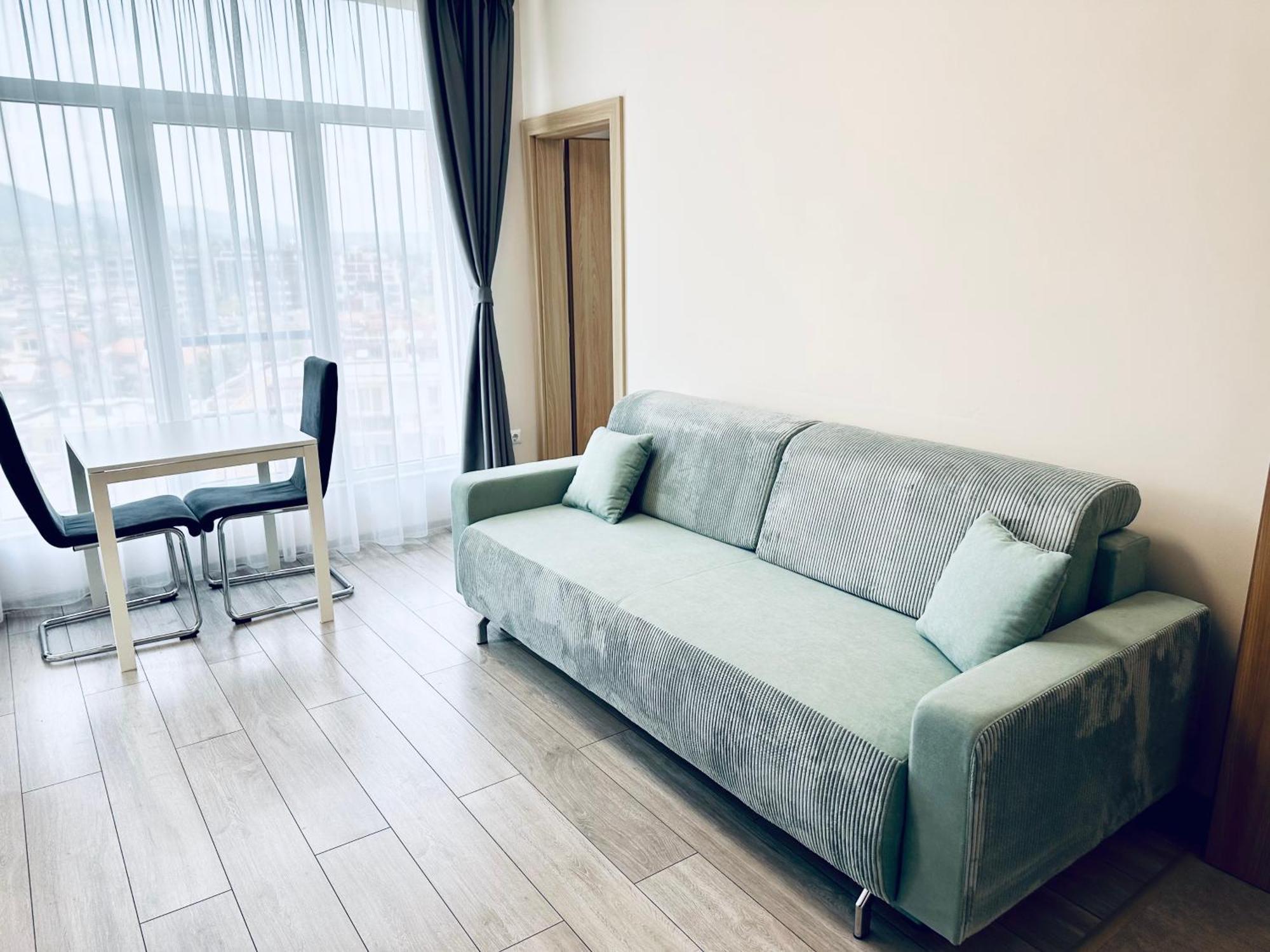 Apartament Mountain View Magenta White